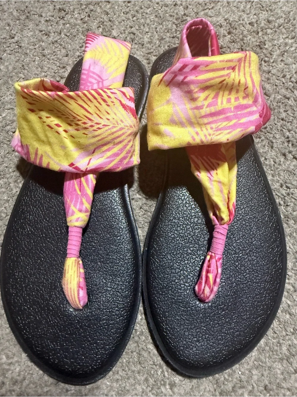 Sanuk Yoga Sling Sandals Size-4-5 Tropical Print